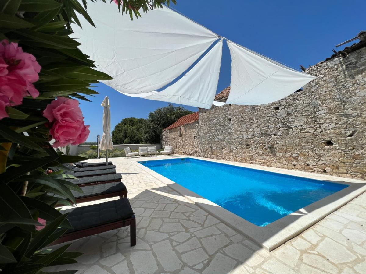 Boutique House Ika With Private Swimming Pool Villa Stankovci  Exterior photo